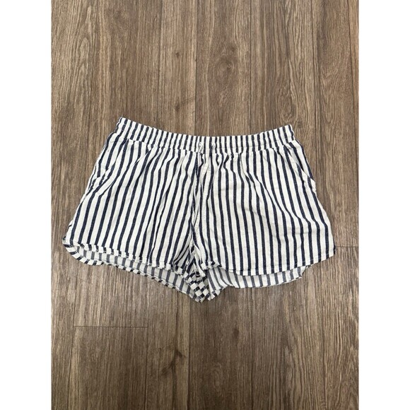 100%‎ Cotton Striped Universal Threads Women’s Shorts Size M Nautical - Picture 1 of 9
